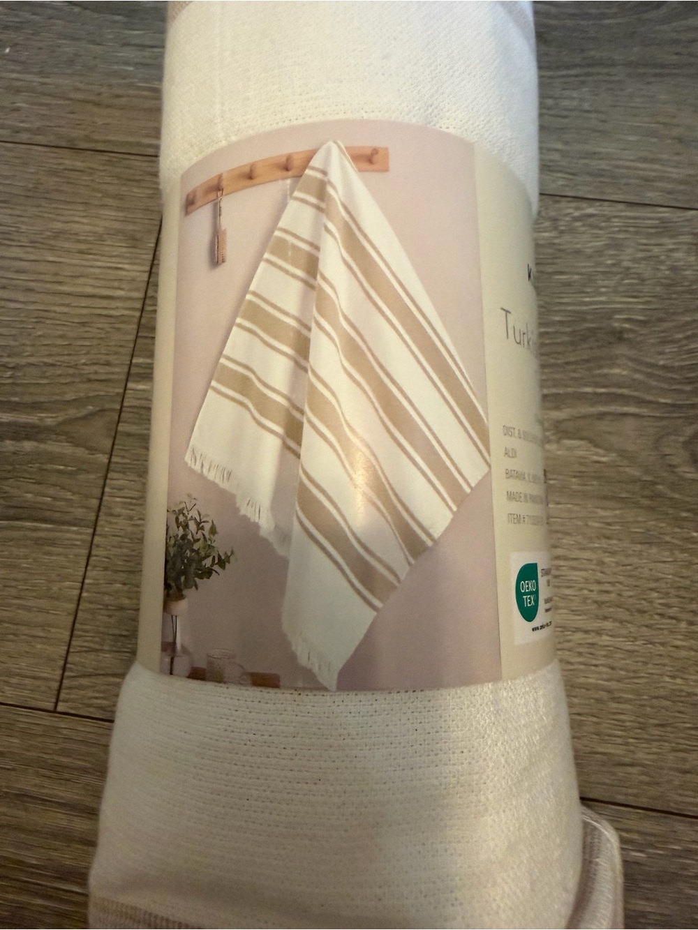 Kirkton House Turkish-Style Bath Towel. Choose 1 - Picture 4 of 7